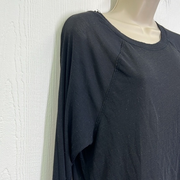 Free People - Black Movement Crewneck Pocket Ruched Long Sleeve Blouse Size XS - Picture 4 of 11